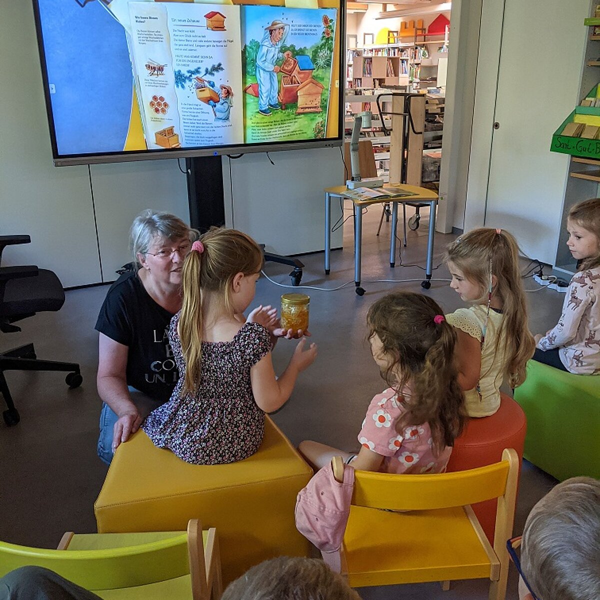 Bienenlesung