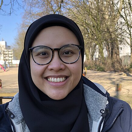 Porträt von Indah Indyrastuti