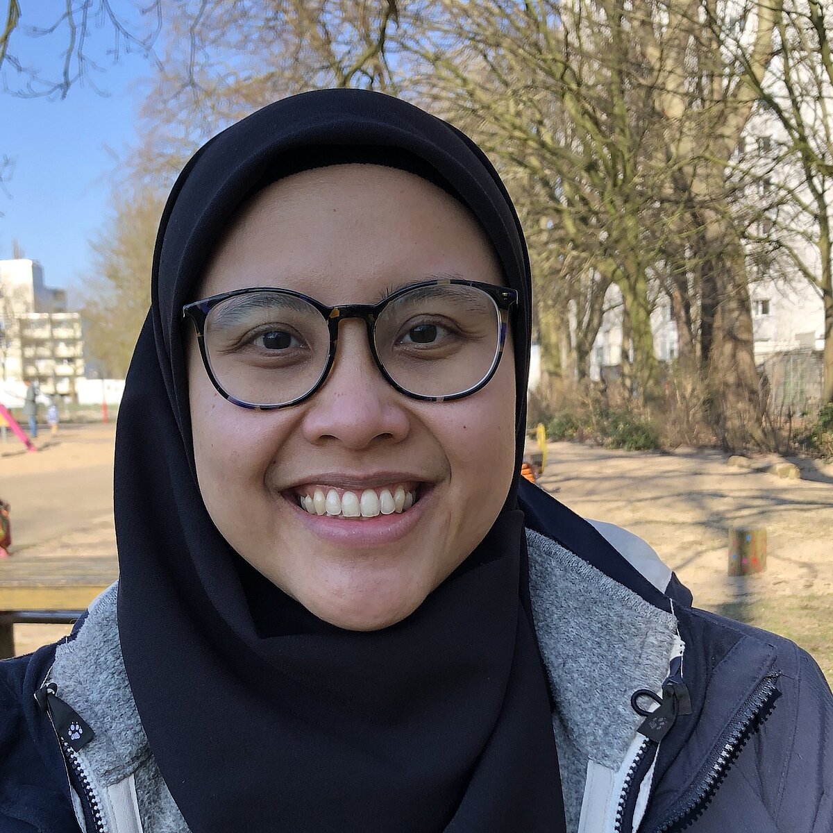 Porträt von Indah Indyrastuti