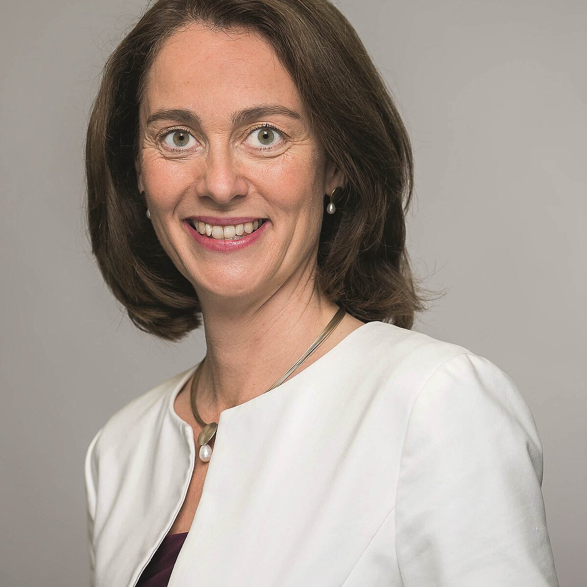 Porträtfoto der Bundesfamilienministerin Katarina Barley.