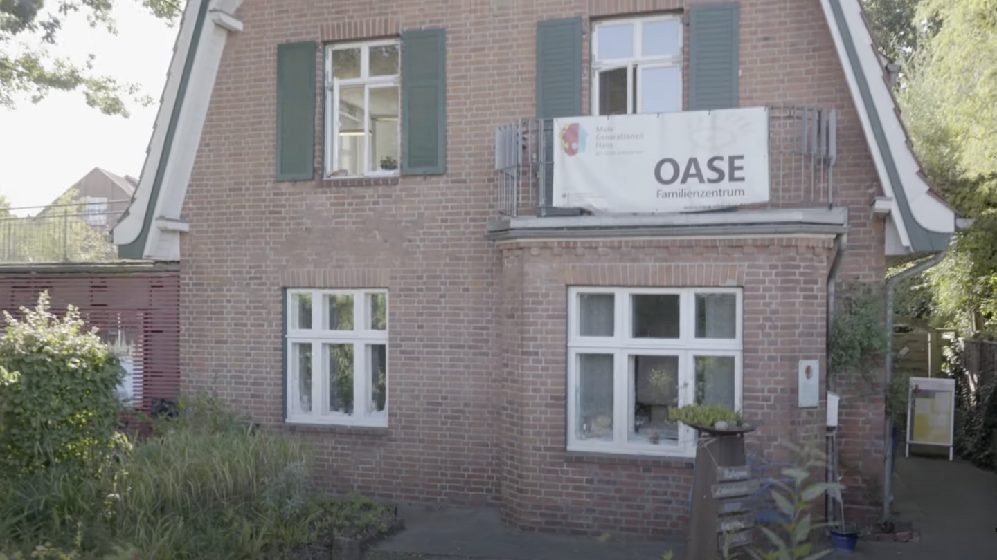 Vorschaubild: Video Mehrgenerationenhaus Familienzentrum Oase starten