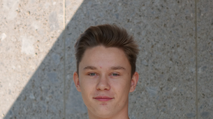 Porträtbild Stefan Denzel