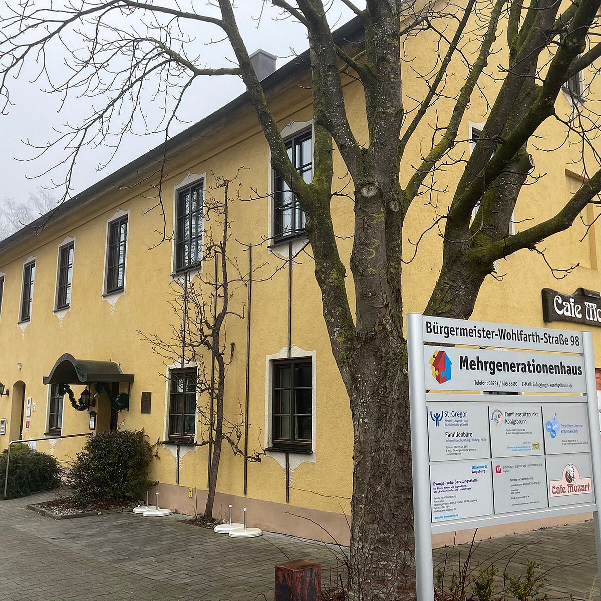 Außenansicht Mehrgenerationenhaus Königsbrunn