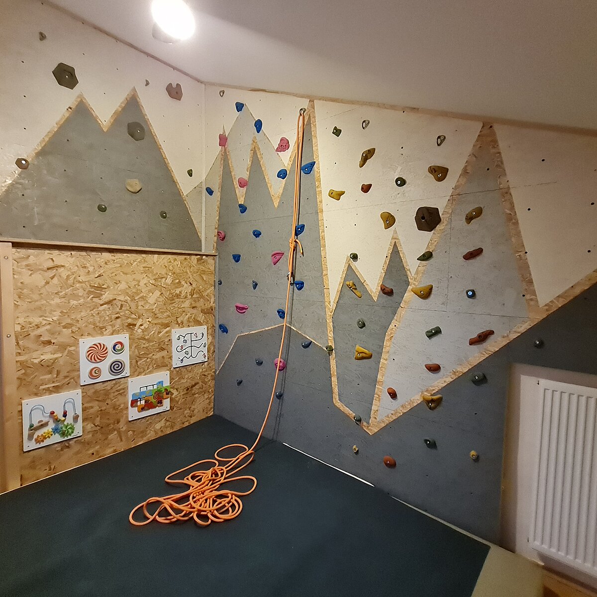 Kletterraum Trifami-Gruppe