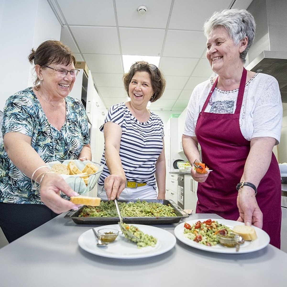 KOMMT zusammen - KOCHT zusammen
