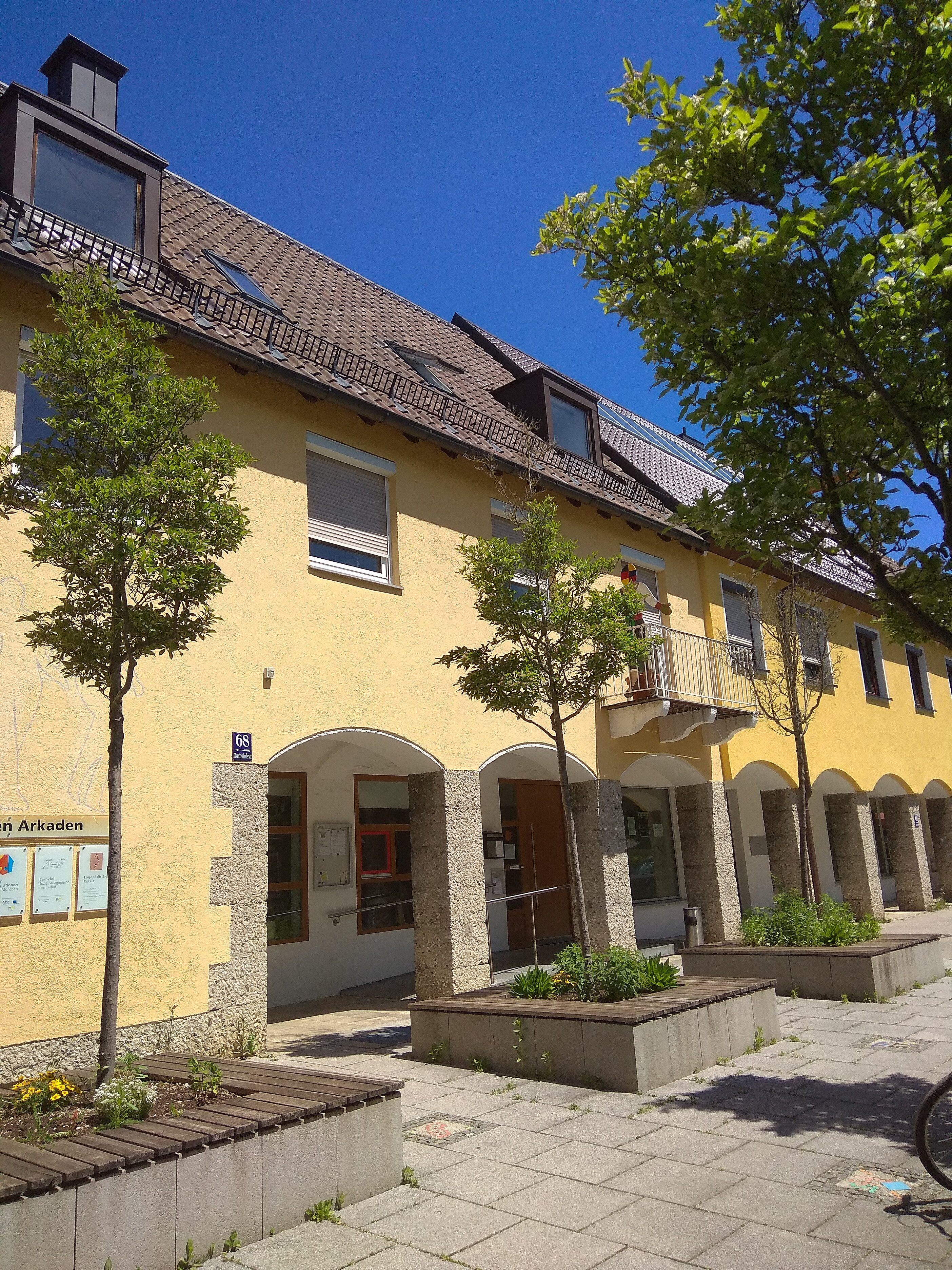 Mehrgenerationenhaus-Familienzentrum-Bewohnertreff-Anlaufstelle Inklusion