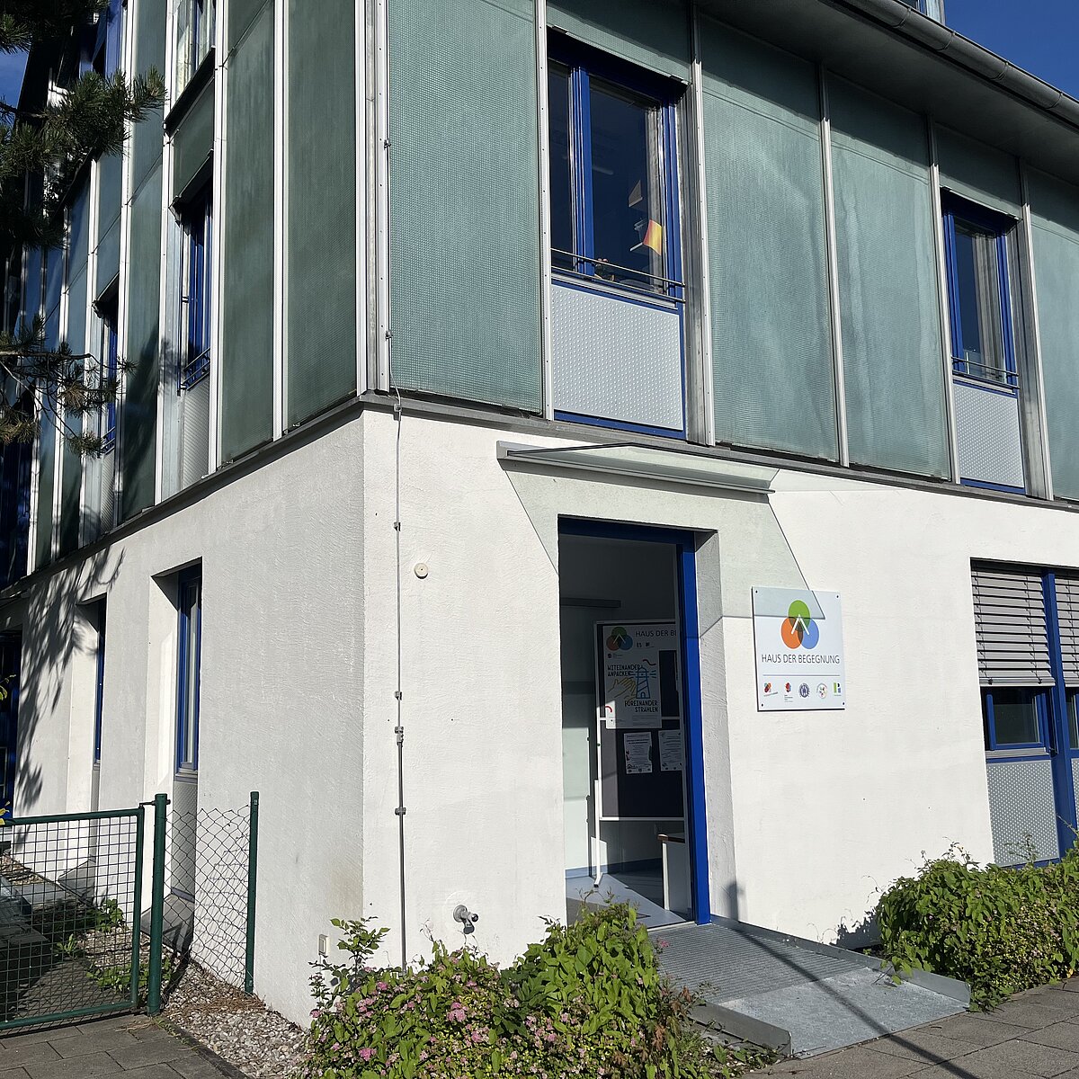 Foto des Eingangs Mehrgenerationenhaus / Haus der Begegnung