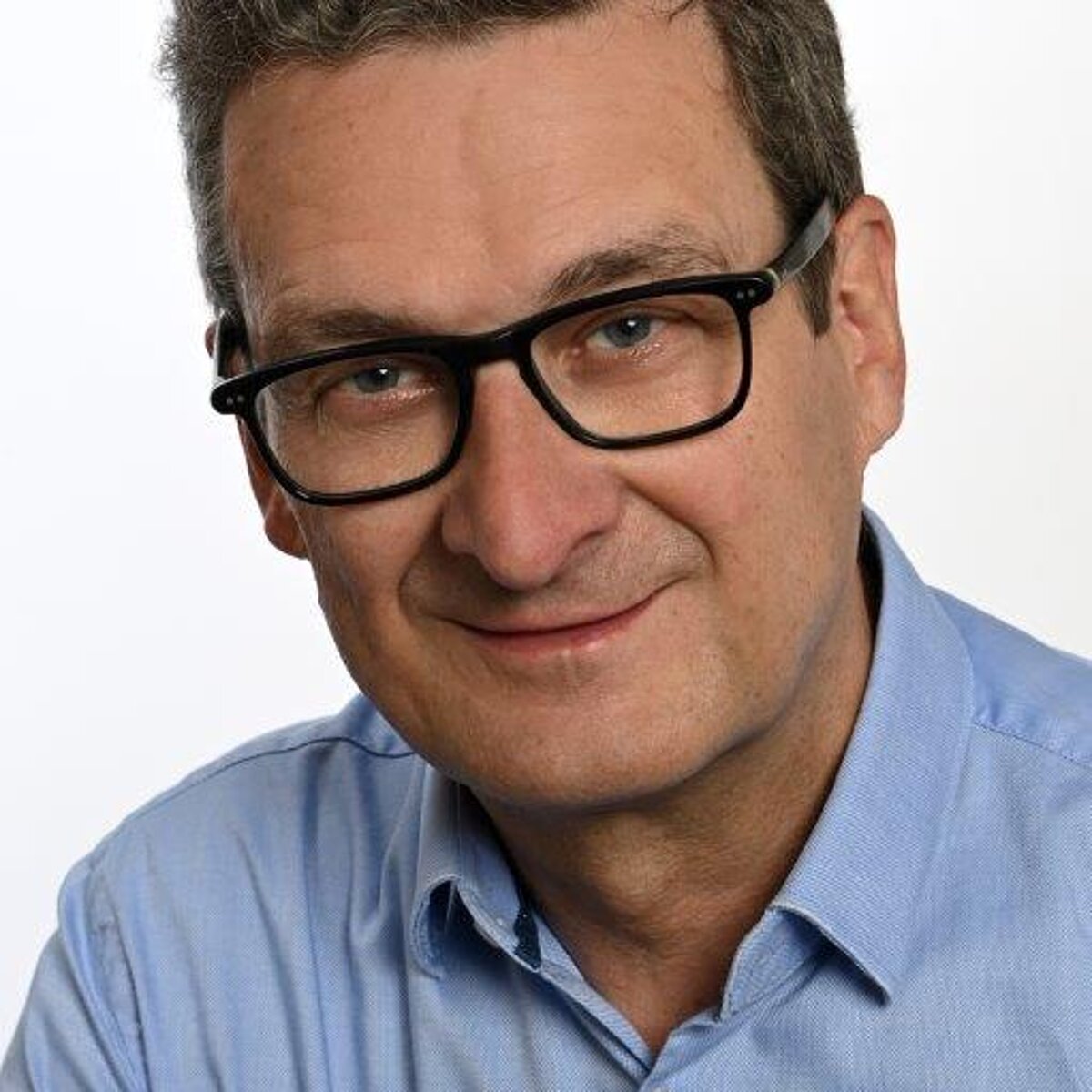 Porträtbild Prof. Dr. Matthias von Schwanenflügel