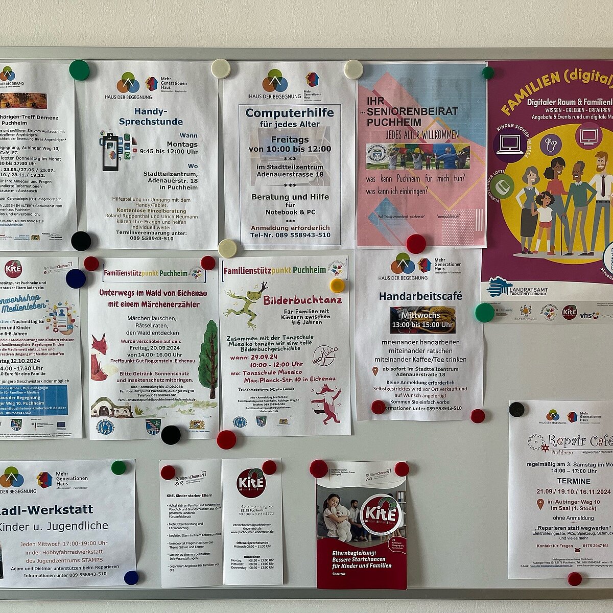 Plakatwand für unser Buntes Angebot